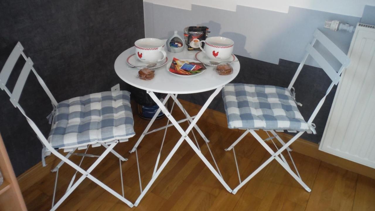 לאניון 2 Belles Chambres Avec Balcon Sdb Et Wc Privatifs מראה חיצוני תמונה